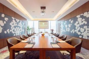 Khu vực hỗ trợ khách đi công tác/phòng hội thảo tại Fliport Hotel Zhangzhou Yuanshan +215 ảnh