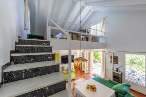 Kuchyň nebo kuchyňský kout v ubytování Casa Pájaro Colores in Bolonia