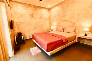 モージムにあるHome Of Gaiaの部屋にベッドがある寝室