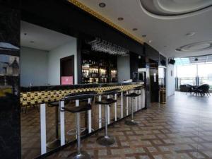 Lounge nebo bar v ubytování Lucky Star Hotel Near Harbour Bay Batam + 27 fotografií