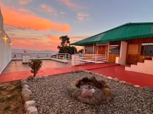 Φυσικό τοπίο κοντά σε αυτό το δωμάτιο σε οικογενειακή κατοικία +71 φωτογραφίες