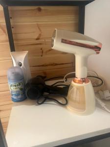 Παροχές για τσάι/καφέ στο HILLSIDEHOUSEQAX a FRAME