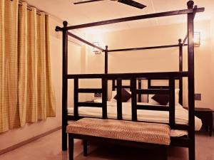 En eller flere senge i et værelse på Lake View Inn Resort + 37 billeder