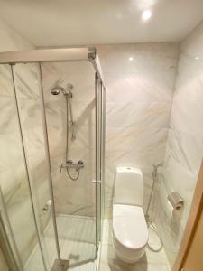 Ένα μπάνιο στο Sea view Penthouse Elysia park +10 φωτογραφίες