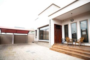 Balkón nebo terasa v ubytování The Luxe Homes 3BR Luxury Stay