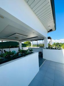 En balkon eller terrasse på The Penthouse