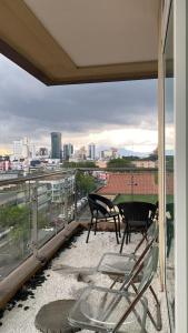 Балкон или терраса в studio for 4PAX, Free WIFI, Riverine Diamond