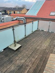 Balkón nebo terasa v ubytování Midtbyperle