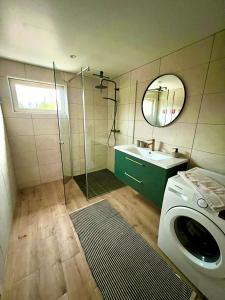 Ένα μπάνιο στο Kivika +58 φωτογραφίες