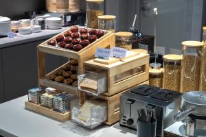 Jídlo v hotelu nebo okolí