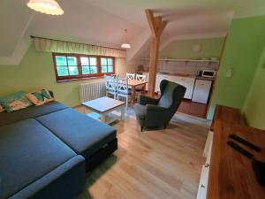 Кухня или мини-кухня в Apartmány u Knajflů
