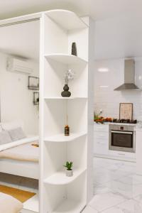 Una cocina o cocineta en Scandi студія в ЖК Київський