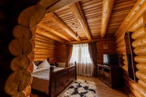 Foto dalla galleria di Popasul Vanatorului a Poiana Sabasa