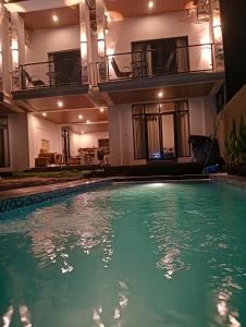 Πισίνα στο ή κοντά στο Sakila Guest House