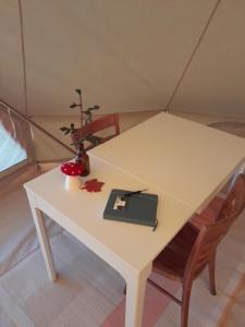 Fotografie z fotogalerie ubytování Belltent 't Bievink - buitengewoon overnachten v destinaci Westendorp + 30 fotografií