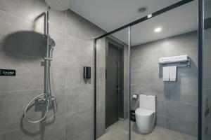 Koupelna v ubytování 东方酒店