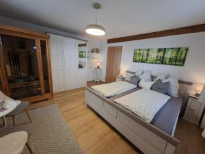 Un pat sau paturi într-o cameră la Come In