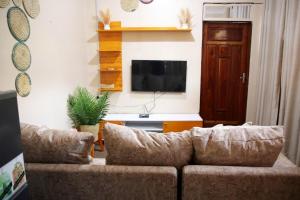 Μια τηλεόραση ή/και κέντρο ψυχαγωγίας στο The Min Capri Haven Studio