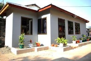 Το κτήριο όπου στεγάζεται  το διαμέρισμα