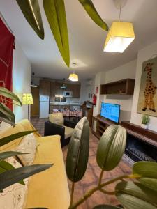 Μια τηλεόραση ή/και κέντρο ψυχαγωγίας στο Vivienda Chorrillos del Lavadero