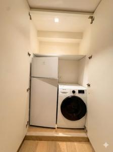 Billede fra billedgalleriet på Riflesso - deluxe apartment - super central - only real beds - wifi airco TV65 i Assisi