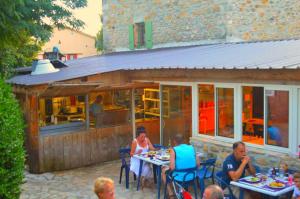 Gallery image of Chambre #2, 2 Pers, Domaine de Ribiere in Grospierres +5 photos