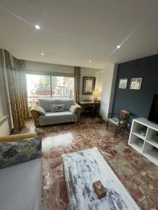 Et badeværelse på Piso muy amplio Casco Historico