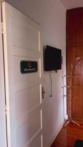 TV a/nebo společenská místnost v ubytování Pousada Madalena + 13 fotografií