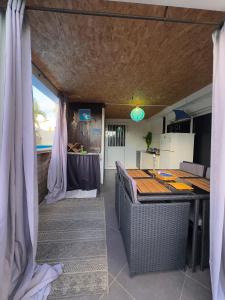 Mynd úr myndasafni af TI KAZ PIROGUE í Étang-Salé les Bains