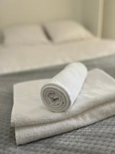 Postel nebo postele na pokoji v ubytování Studio cabine climatise Malibu Village