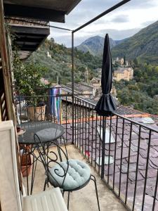 En generel udsigt til bjerge eller udsigt til bjerge taget fra lejligheden