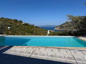 Naturlandskabet i nærheden af villaen