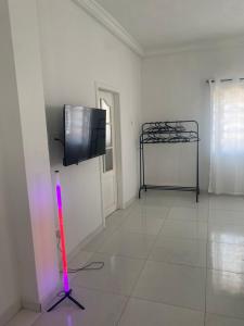 Μια τηλεόραση ή/και κέντρο ψυχαγωγίας στο Zebra mark homes