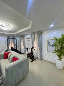 Fotografie z fotogalerie ubytování Stylish, spacious 1BR on Admiralty Lekki v destinaci Maroko
