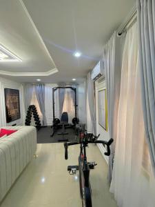 Fotografie z fotogalerie ubytování Stylish, spacious 1BR on Admiralty Lekki v destinaci Maroko + 14 fotografií