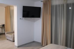 TV/trung tâm giải trí tại Eraz Guest House