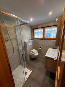 Koupelna v ubytování Ferienwohnung Lahnerhof + 46 fotografií