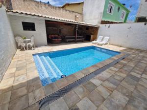 Swimmingpoolen hos eller tæt på Solar dos Reis