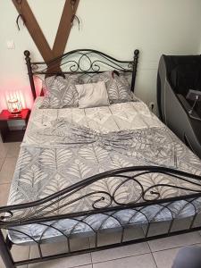 Ένα ή περισσότερα κρεβάτια σε δωμάτιο στο Loveroom