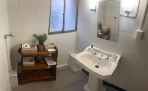 Koupelna v ubytování Casa Algarrobo + 14 fotografií