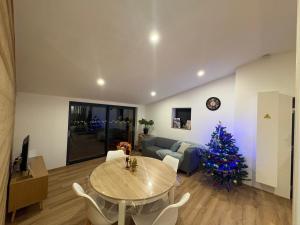 TV/trung tâm giải trí tại Le Chalet