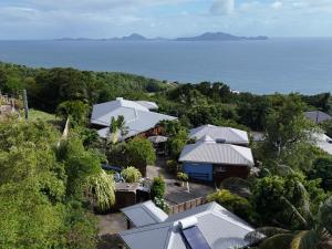 Природа в окрестностях дома для отпуска