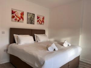 En eller flere senge i et værelse på Dale View