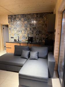 Posezení v ubytování Family Rest Village