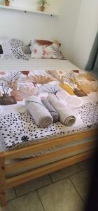 Ένα ή περισσότερα κρεβάτια σε δωμάτιο στο Le Lys de la paix