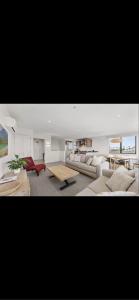 Posezení v ubytování Cutterscove Resort Apartments