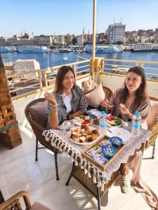 Φαγητό σε αυτός ο ξενώνας ή κάπου εκεί κοντά +99 φωτογραφίες