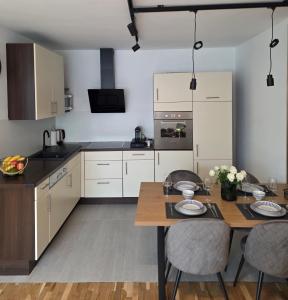 Η κουζίνα ή μικρή κουζίνα στο Zentrale Wohnung, nähe Innenstadt