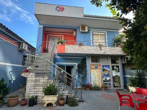 Budova, kde se hotel nachází