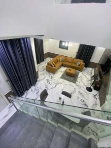 Χώρος καθιστικού στο Elite Luxe